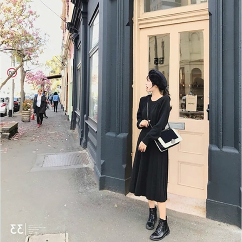 Autumn Winter High Waist Long Sleeve Pleated Sweater Dress Women Vintage Slim Knitted Mid Calf Dresses Female 210514