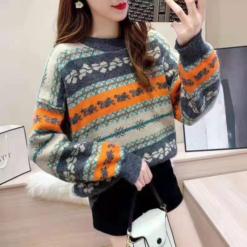 2021 Autumn and Winter New Styles Should Be Taken with Striped Stitching Knit Sweater, Wild Loose Casual Round Neck Sweater Women's Pul, White;black
2021 Autumn and Winter New Styles Should Be Taken with Striped Stitching Knit Sweater, Wild Loose Casual Round Neck Sweater Women's Pul, White;black