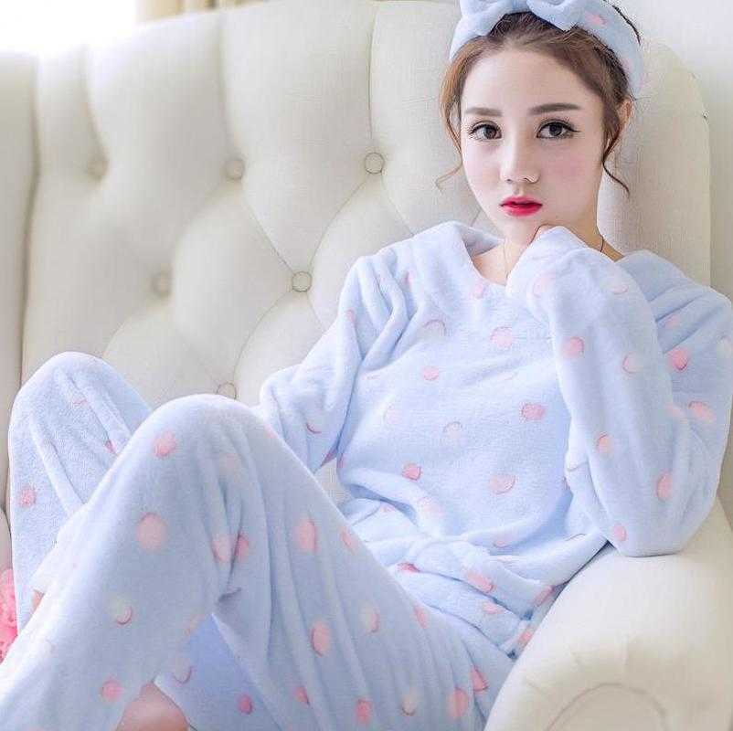 Pajamas for Women Winter Flannel Long-sleeved Sleepwear Coral Fleece 2-piece Home Service Cartoon Nightgown Plus Size Lingere 210924