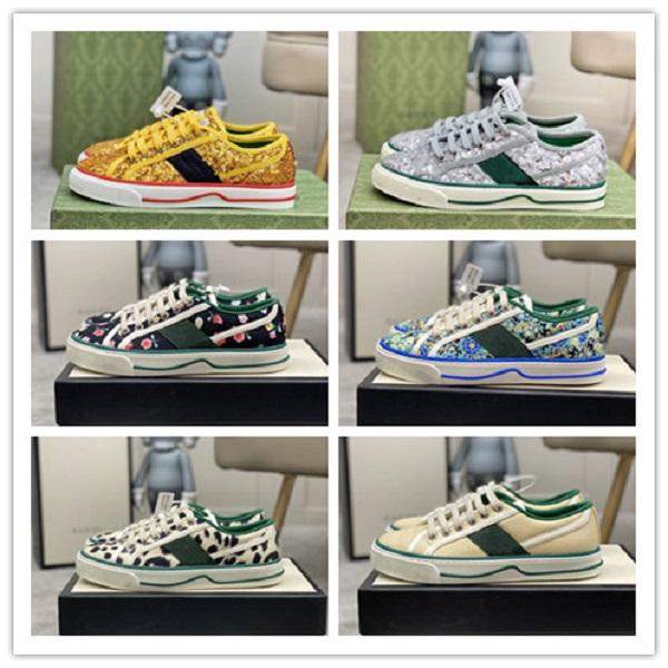 2021 Tennis 1977 Print Sneaker Green and red Web stripe shoe Luxurys Low-Top Lace Up Classic Cellulose Grid sneakers Designers Casual Shoes, Black
2021 Tennis 1977 Print Sneaker Green and red Web stripe shoe Luxurys Low-Top Lace Up Classic Cellulose Grid sneakers Designers Casual Shoes, Black