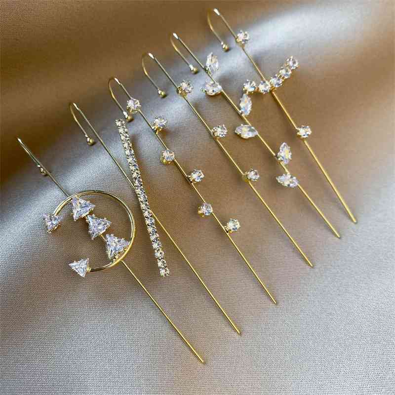 korean version simple cold wind zircon flash drill hanging personalized puncture ear needle fashion trend earrings, Black
korean version simple cold wind zircon flash drill hanging personalized puncture ear needle fashion trend earrings, Black