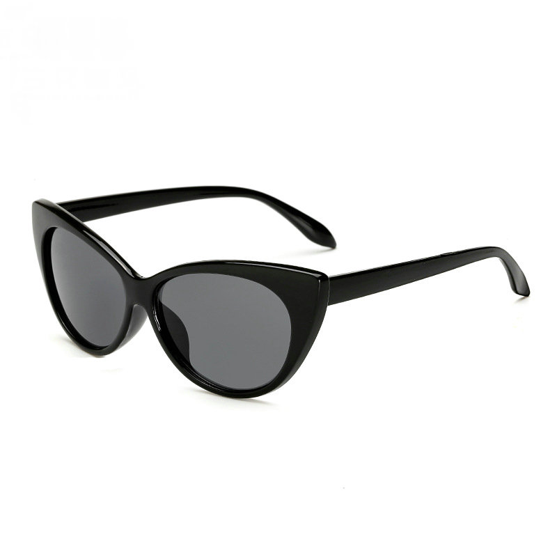 New European and American fashion cat-eye sunglasses Ladies Sunglasses glasses 8781 Factory Direct Sales, White;black
New European and American fashion cat-eye sunglasses Ladies Sunglasses glasses 8781 Factory Direct Sales, White;black