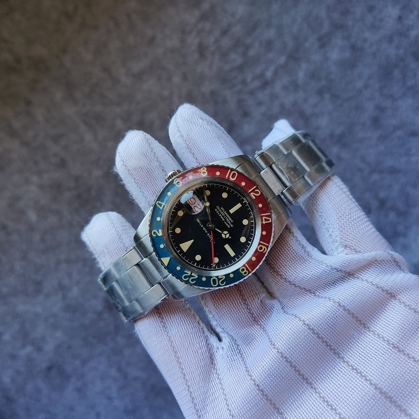 39mm watch Hand Made Aging Vintage 1st generation GMT 1954 Ref.6542 top quality Bracelet automatic men wristwatch red blue bezel 355863 1675
39mm watch Hand Made Aging Vintage 1st generation GMT 1954 Ref.6542 top quality Bracelet automatic men wristwatch red blue bezel 355863 1675