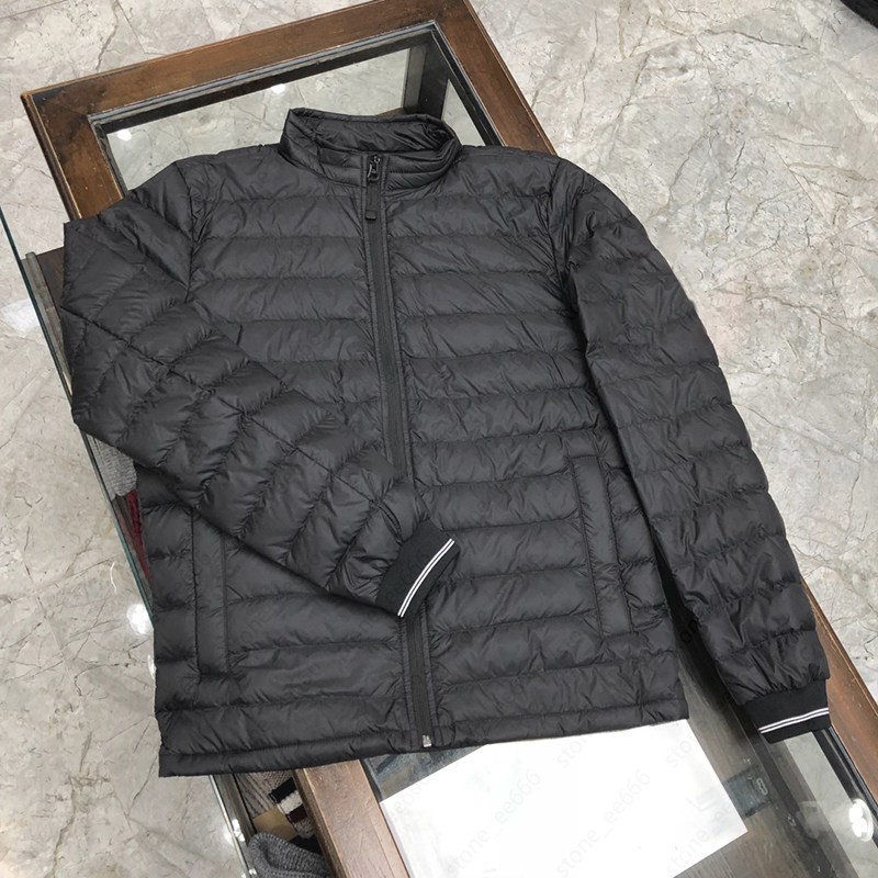 Designer Italian Mens Down Jackets Brand Cross Compass Jacket Windshield Coat Luxury Fashion Casual Street Coats, Not for sale
Designer Italian Mens Down Jackets Brand Cross Compass Jacket Windshield Coat Luxury Fashion Casual Street Coats, Not for sale