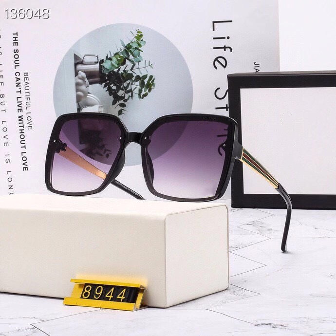Fashion sunglasses men womens sunglasses square sun glasses anti uv retro style sunglasses gradient color lens
Fashion sunglasses men womens sunglasses square sun glasses anti uv retro style sunglasses gradient color lens