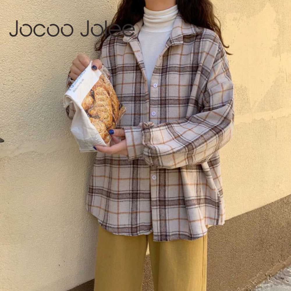 Retro Plaid Printed Women Turn Down Collar Blouses Fashion Female Elegant Shirts Harajuku Style Ladies Loose Solid Outwear Coat 210428