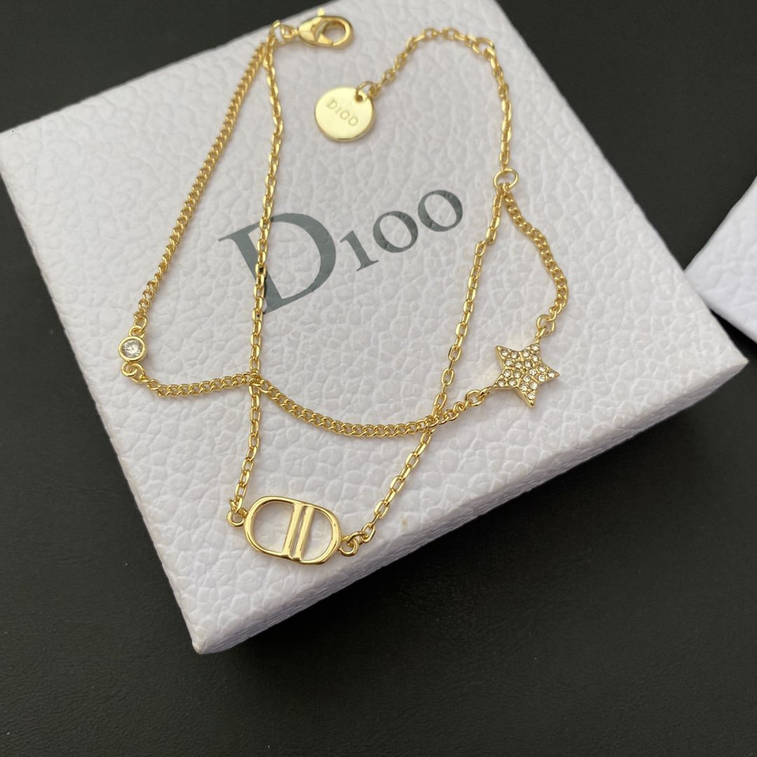 2020 New Dijia d Home Cd Letter Style Lady Diamond Star Double Korean Simple Bracelet, Black
2020 New Dijia d Home Cd Letter Style Lady Diamond Star Double Korean Simple Bracelet, Black