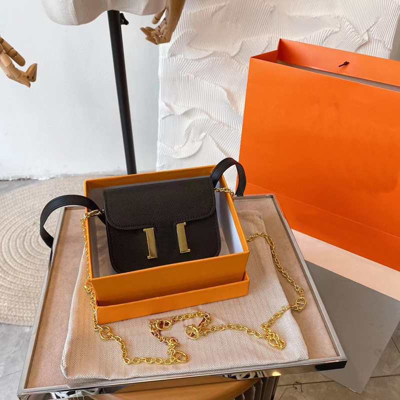 Mini Clutch Purse Designer Shoulder Bags Cross body Handbags Luxury Bag High-quality Gold chain Wallet Different styles and sizes multiple colour With original box, Beige
Mini Clutch Purse Designer Shoulder Bags Cross body Handbags Luxury Bag High-quality Gold chain Wallet Different styles and sizes multiple colour With original box, Beige