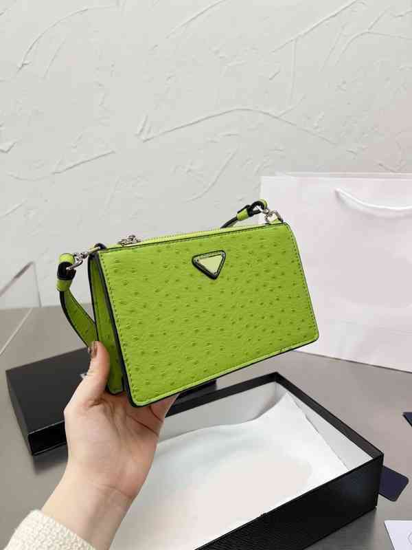 Bags Tote Women Shoulder Luxury Brand Vintage Handbag High Quality Leather Designer Crossbody Female Phone Purses 220303, Green
Bags Tote Women Shoulder Luxury Brand Vintage Handbag High Quality Leather Designer Crossbody Female Phone Purses 220303, Green