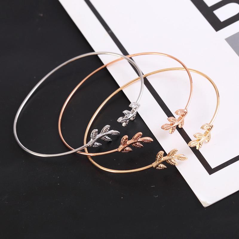 Bangle Trendy Simple Women Open Bracelet Personality Adjustable Metal Geometric Leaves Wedding Party Jewelry
Bangle Trendy Simple Women Open Bracelet Personality Adjustable Metal Geometric Leaves Wedding Party Jewelry