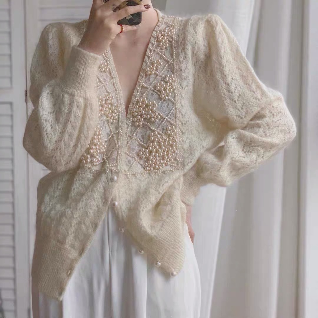 Women's Sweaters Fancy frizzy cardigan women's knitted with cleavage v elegant autumn mesh soft tops loose woman's sweater mohair pretty XZZR, 1# shoe box
Women's Sweaters Fancy frizzy cardigan women's knitted with cleavage v elegant autumn mesh soft tops loose woman's sweater mohair pretty XZZR, 1# shoe box
