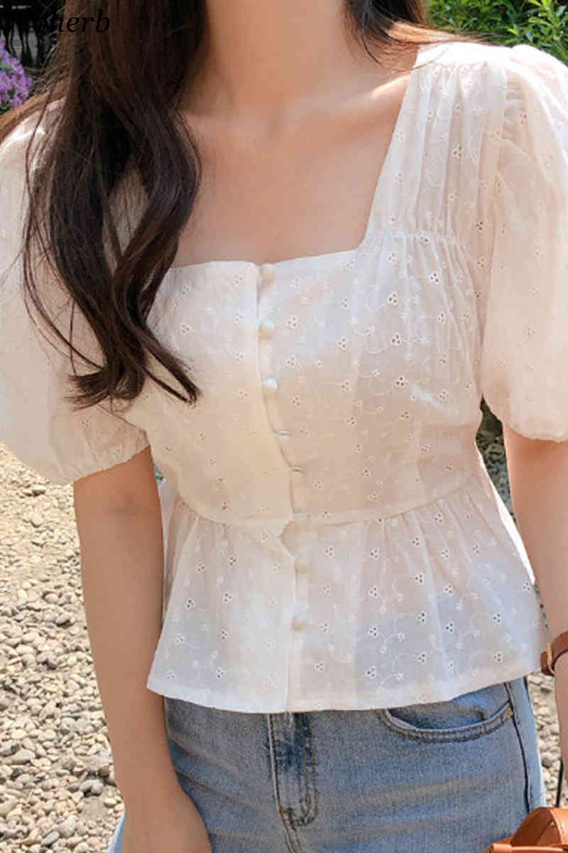 Blouses Women Puff Sleeve Square Collar Shirts Summer Vintage Blusas Mujer Elegant Slim Fashion Sweet White Lace Tops 210519