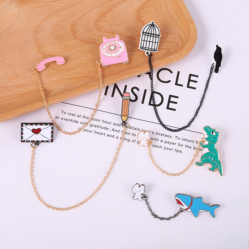 Cute birdcage chain Brooches Pin for Women Fashion Dress Coat Shirt Demin Metal Funny Brooch Pins Badges backpack Gift Jewelry
Cute birdcage chain Brooches Pin for Women Fashion Dress Coat Shirt Demin Metal Funny Brooch Pins Badges backpack Gift Jewelry