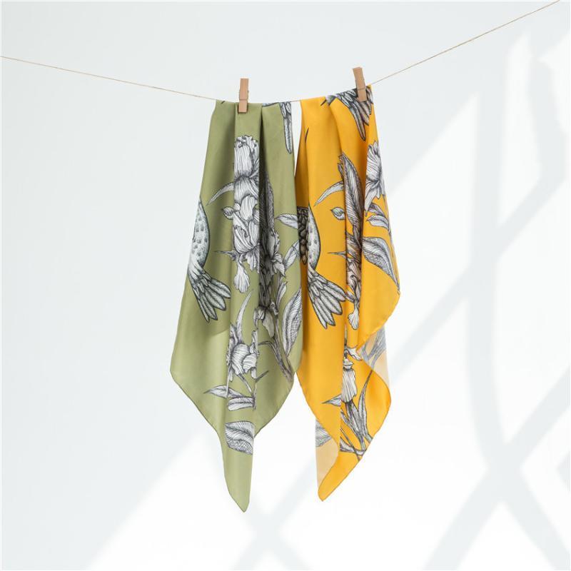 88*88cm Spring And Summer Ladies Silk Scarf Big Square Iris Pattern Mulberry Twill Gift Shawl Scarves, Blue;gray
88*88cm Spring And Summer Ladies Silk Scarf Big Square Iris Pattern Mulberry Twill Gift Shawl Scarves, Blue;gray