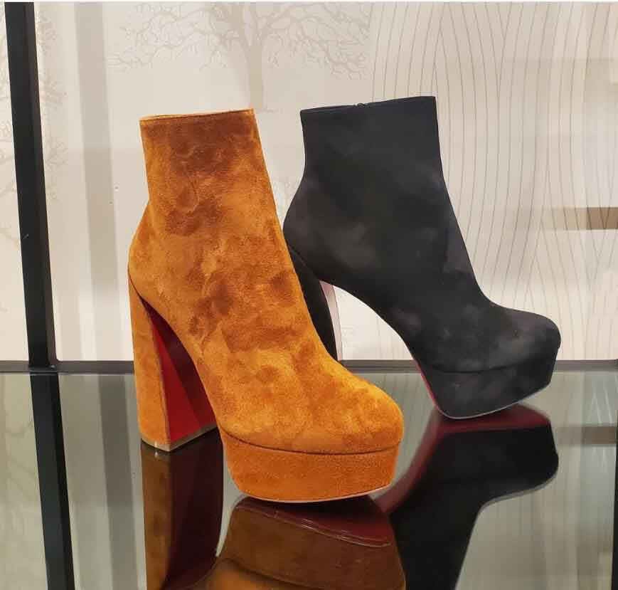 Wedding bride pumps ankle boot Movida Booty 130mm platform Red bottom high heels,women short boots france female super heels
Wedding bride pumps ankle boot Movida Booty 130mm platform Red bottom high heels,women short boots france female super heels