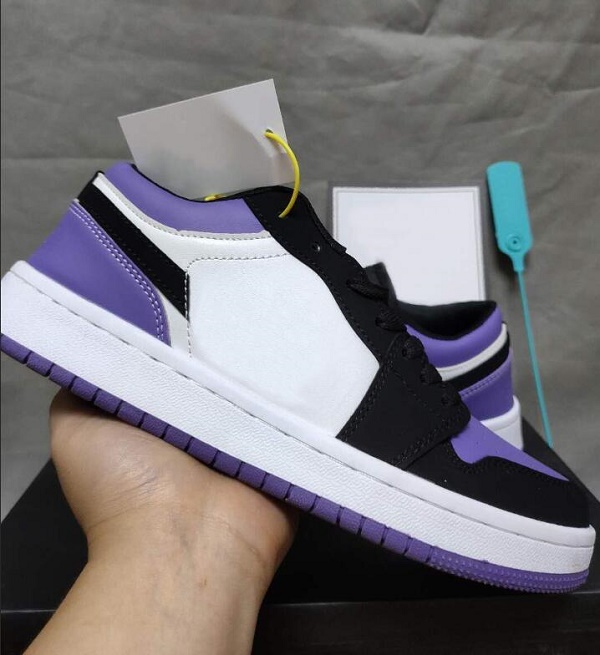 Classic Men Women Casual Shoes Fashion Low PU Leather 1s OG Outdoor Skateboarding Sneakers Size 36-44
Classic Men Women Casual Shoes Fashion Low PU Leather 1s OG Outdoor Skateboarding Sneakers Size 36-44
