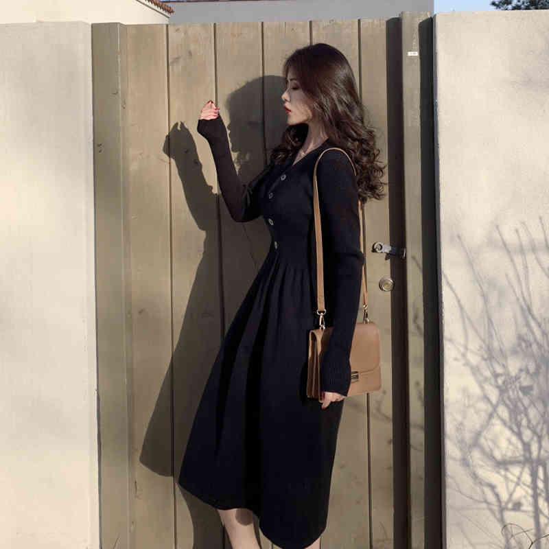 Black Sweater Dress Women Sexy V-neck Elegant Office Knitted Dress Female Long Sleeve Dress Korean Autumn Winter 210521