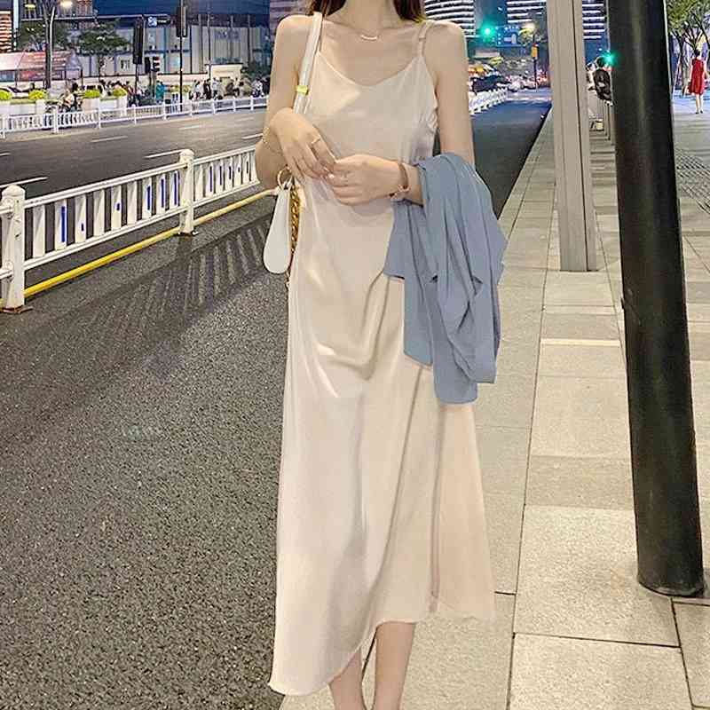 V-neck Sexy Elegant Dress Women Sleeveless Thin Slim Strap Dress Beach Party Dress Korean Office Lady Summer Chic 210521