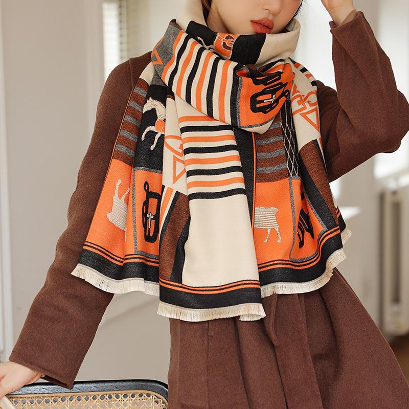 Scarves Carriage Sunscreen Bandanna Autumn Dustproof Beach Towel 2021 Two-Sided 190X65CM Winter Travel Cashmere Shawls
Scarves Carriage Sunscreen Bandanna Autumn Dustproof Beach Towel 2021 Two-Sided 190X65CM Winter Travel Cashmere Shawls
