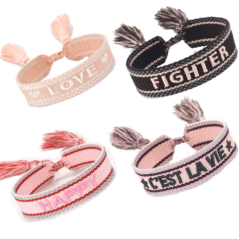 Whole Adjustable Fabric Design Vintage Friendship Bracelet for Women Men Handmade Rope Tassel Bracelets Luxury Jewelry
Whole Adjustable Fabric Design Vintage Friendship Bracelet for Women Men Handmade Rope Tassel Bracelets Luxury Jewelry