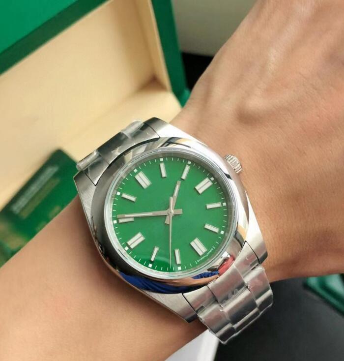 Top Quality 7colors Lovers Couples Mens womens Sapphire watch 41mm automatic mechanical stainless steel Oyster perpetual motion wristwatches movement
Top Quality 7colors Lovers Couples Mens womens Sapphire watch 41mm automatic mechanical stainless steel Oyster perpetual motion wristwatches movement