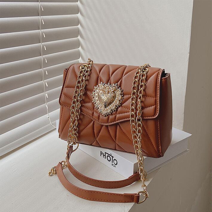 Outlet womens leathers shoulder bags sweet little fresh diamond chain bag street trend soft and comfortable leather handbag winter candy-colored women backpack
Outlet womens leathers shoulder bags sweet little fresh diamond chain bag street trend soft and comfortable leather handbag winter candy-colored women backpack