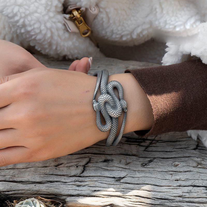 Bangle Retro Handmade Bangles Embossed -shaped Zodiac Wide Bracelet Men And Women Opening Adjustment Jewelry Accessories
Bangle Retro Handmade Bangles Embossed -shaped Zodiac Wide Bracelet Men And Women Opening Adjustment Jewelry Accessories