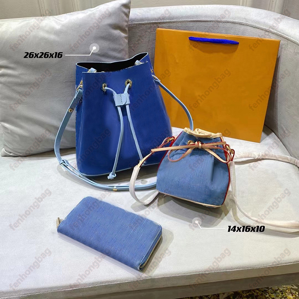 Designer Fashion woman Shoulder Bags Three-piece Totes Handbag Genuine Leather Classic pattern Design Super Large Capacity High Quality Gifts 073, Dustbag
Designer Fashion woman Shoulder Bags Three-piece Totes Handbag Genuine Leather Classic pattern Design Super Large Capacity High Quality Gifts 073, Dustbag