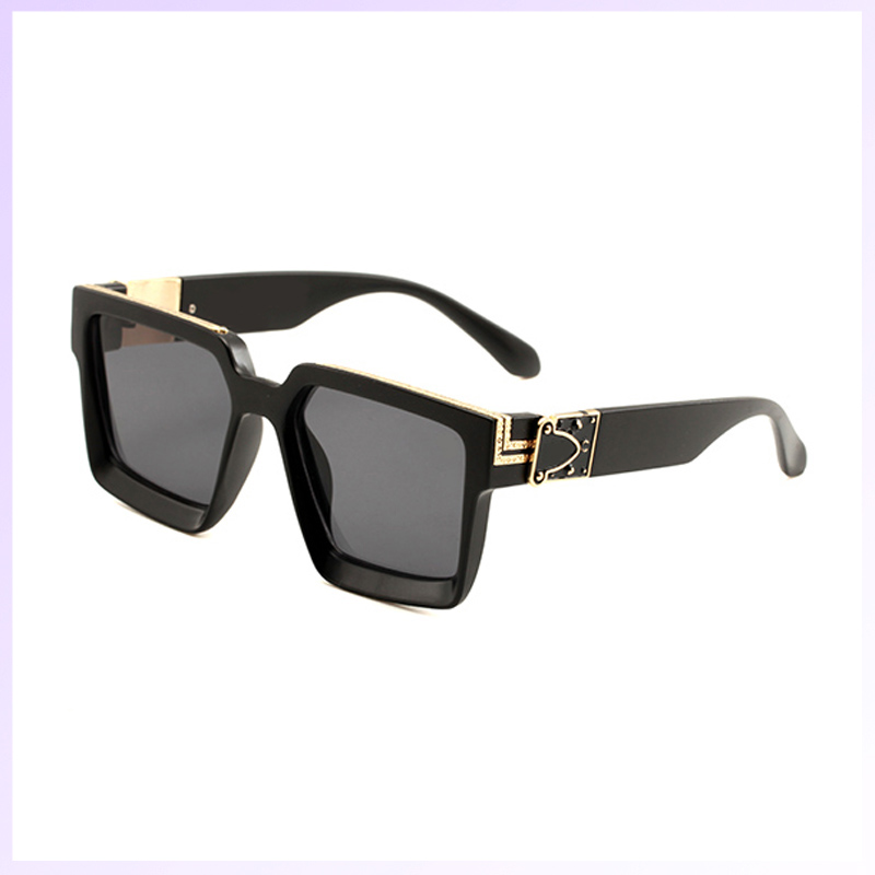 Sunglasses for Men Women Designer Sunglasses 2021 Glasses Fashion Eyewear Mens Luxurys Sunglasses Women Glasses UV Proof Goggles 2105191L
Sunglasses for Men Women Designer Sunglasses 2021 Glasses Fashion Eyewear Mens Luxurys Sunglasses Women Glasses UV Proof Goggles 2105191L