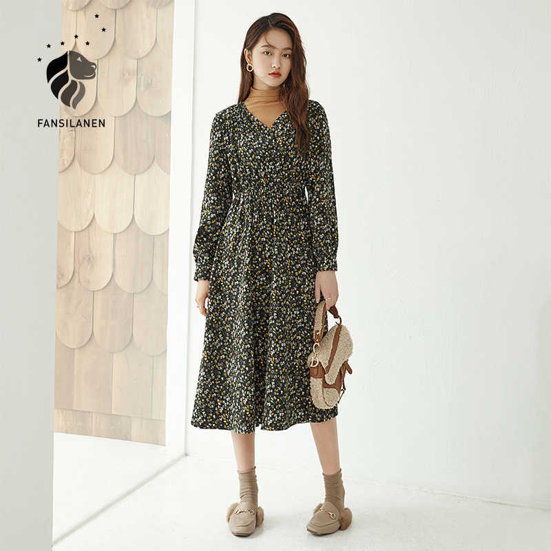 FANSILANEN V neck corduroy floral print long dress Women sleeve slim autumn winter Elegant female boho vintage 210607
FANSILANEN V neck corduroy floral print long dress Women sleeve slim autumn winter Elegant female boho vintage 210607