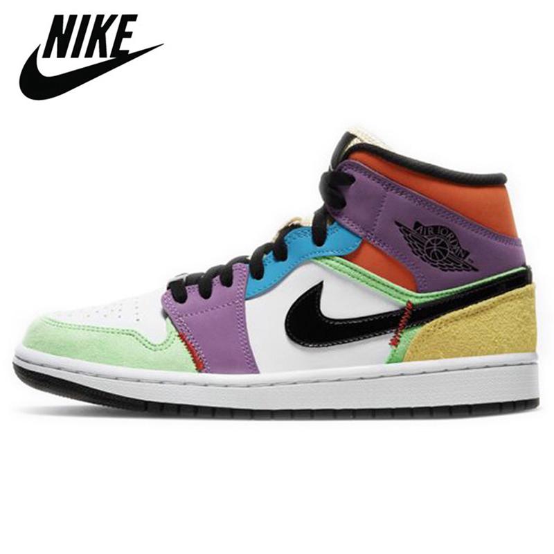 Nike AIR Jordan 1 Retro 1S Blue Hype Royal Jumpman Basketball Shoes Court Purple Light Smoke Grey Twist Obsidian Unc Pine Green Sports Outdo
Nike AIR Jordan 1 Retro 1S Blue Hype Royal Jumpman Basketball Shoes Court Purple Light Smoke Grey Twist Obsidian Unc Pine Green Sports Outdo