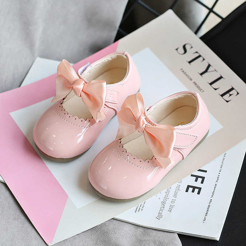 Newborn Flower Children Girls Bow Leather Shoes For Infant Toddler Baby Little Girls White Party Wedding Dress Shoes New 2020 X0703