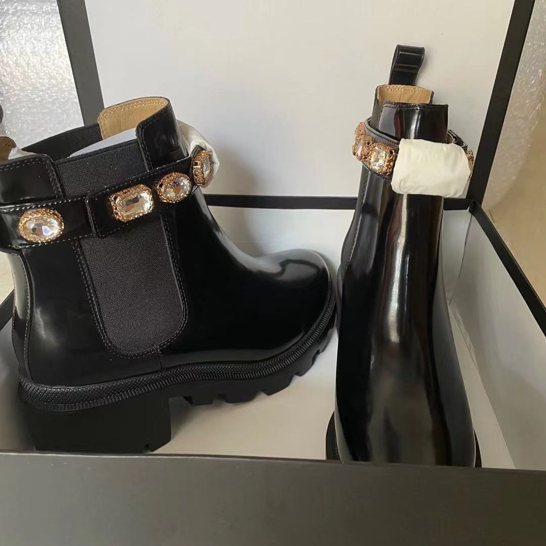 Boots womens shoes designer luxury heels winter boot woman martin shoe booties heel leather women Knight Work Safety Motorcycle Rain Fashion Snow Fast quality
Boots womens shoes designer luxury heels winter boot woman martin shoe booties heel leather women Knight Work Safety Motorcycle Rain Fashion Snow Fast quality