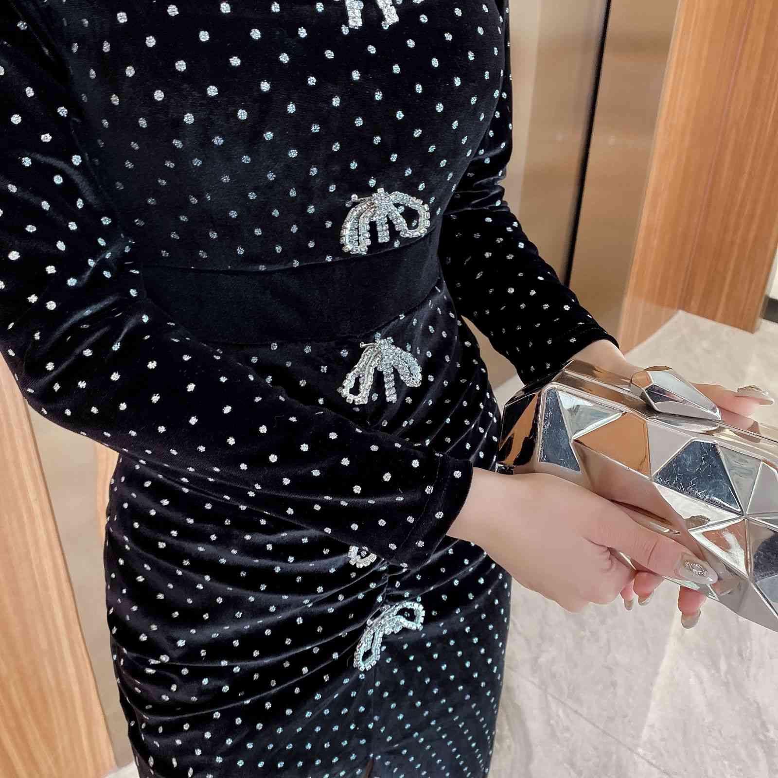 Spring Vintage Exquisite Butterfly Bronzing Elegant Velvet Dress Women's Square Neck High-End Black Vestidos 210520