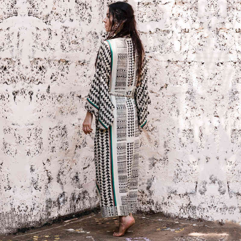 Multicolored Bikini Cover-ups Sexy V-neck Long Sleeve Boho Summer Beach Dress Plus Size Beachwear Swimsuit Cover Up Q1086 210420