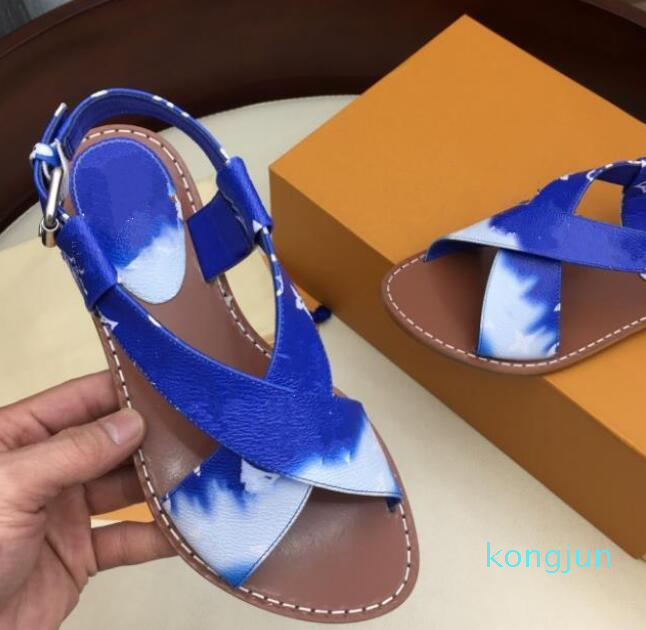 Designer- Colorful Patent Casual Canvas Leather Flat Sandals Mule Slides Ladies slippers Red Pink Blue Size 34 To 42
Designer- Colorful Patent Casual Canvas Leather Flat Sandals Mule Slides Ladies slippers Red Pink Blue Size 34 To 42