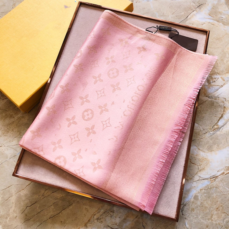 2022 High quality 6-color Gold Thread Women's scarf Soft luxury Four Seasons cotton Shawl gift 180*70cm no box
2022 High quality 6-color Gold Thread Women's scarf Soft luxury Four Seasons cotton Shawl gift 180*70cm no box