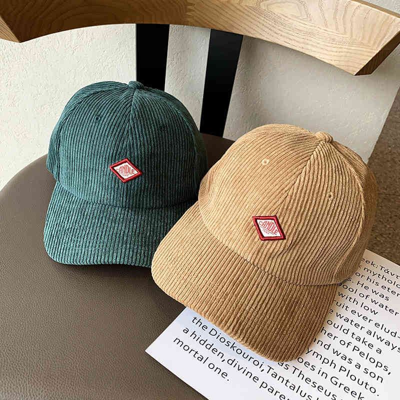Cap women's basic everyday corduroy letter embroidery spring and autumn couple student baseball cap, Navy
Cap women's basic everyday corduroy letter embroidery spring and autumn couple student baseball cap, Navy