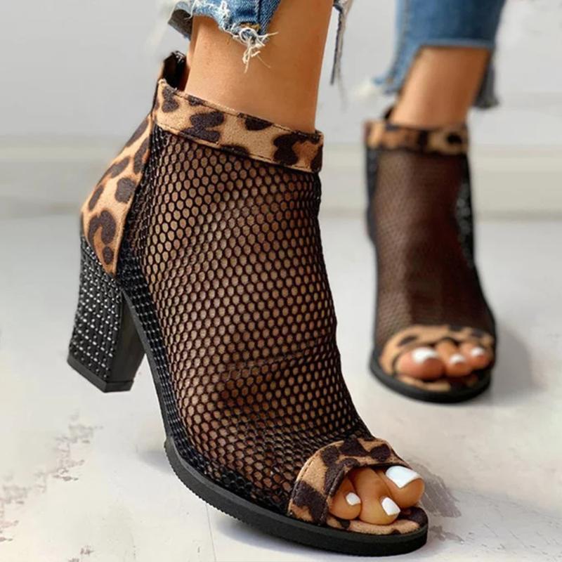 Sexy Hollow Out Sandals Mid Heel Summer Slip-on Buckle Ladies Shoes Artificial Open Toe Casual Wedding Pumps Women Sandalias1