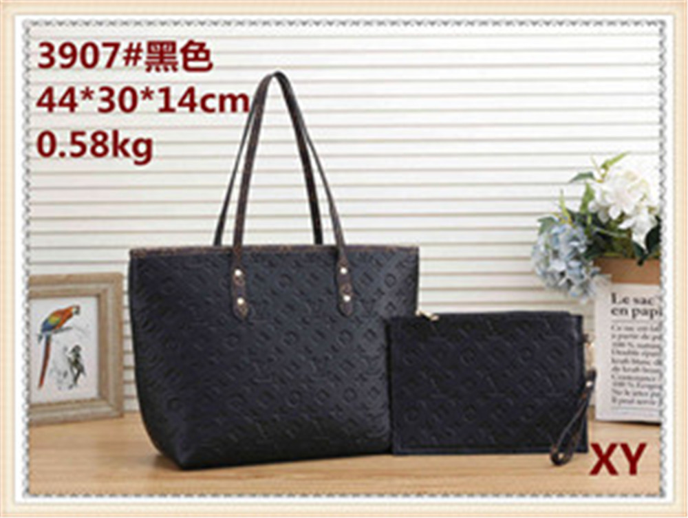 VUTTON Handbags Shoulder Bags Women Leather Luxury Designer Handbag Female Fashion Messenger Purse Lady ToteLV
Louis
B, Red;black
VUTTON Handbags Shoulder Bags Women Leather Luxury Designer Handbag Female Fashion Messenger Purse Lady ToteLV
Louis
B, Red;black