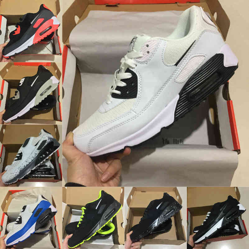 High Quality 2021 New Airs Cushion 90 Running Shoes Cheap Men Women Black White 90s Classic Airs Designers Trainer Outdoor Sports Shoe S132
High Quality 2021 New Airs Cushion 90 Running Shoes Cheap Men Women Black White 90s Classic Airs Designers Trainer Outdoor Sports Shoe S132