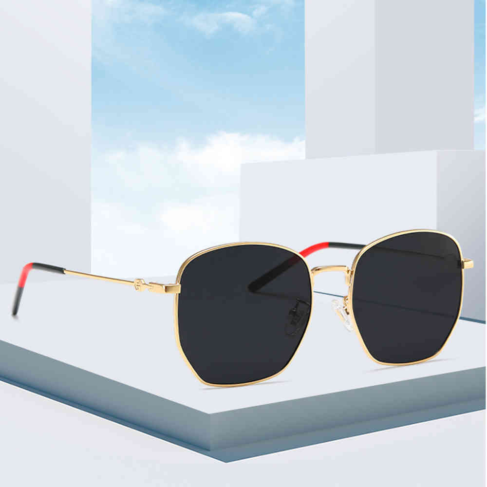 Polarized UV400 Lens Sunglasses Luxury crystal Ladies Brand Designer Sun Glasses Eyewear For Women Female 9866
Polarized UV400 Lens Sunglasses Luxury crystal Ladies Brand Designer Sun Glasses Eyewear For Women Female 9866