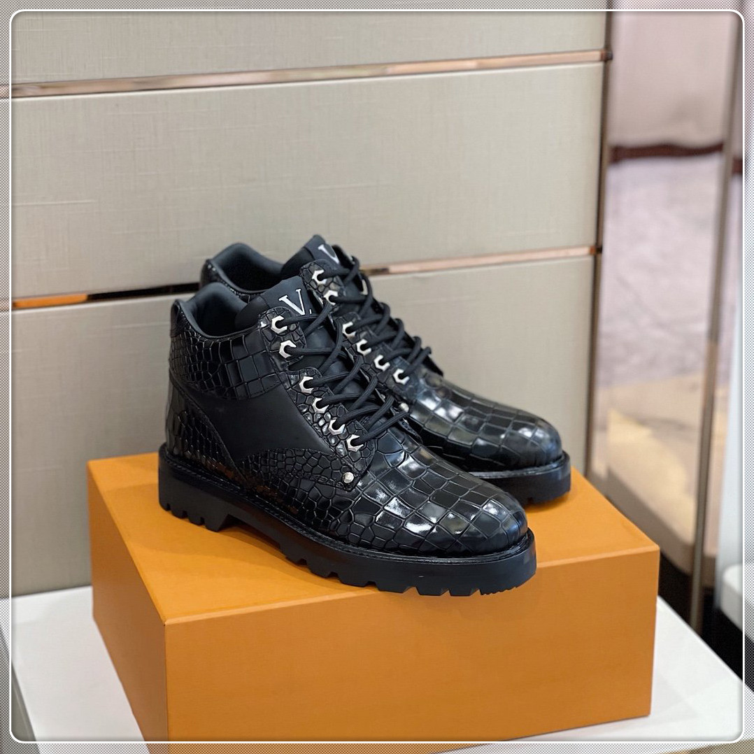 Fashion luxury men's shoes ankle boots black designer suede calfskin elegant brand low-heel motorcycle boots
