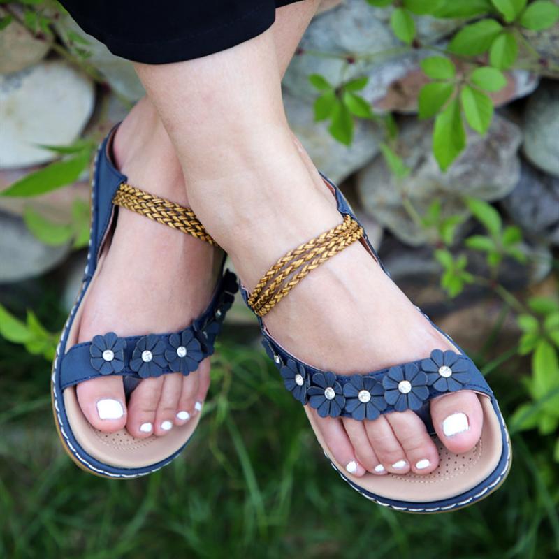 Slippers Women Summer Flower Knitting Decoration Comfortable Sandals Ladies Flats Flip Flop Casual Flat Slipper Shoes Size 35-43, Black
Slippers Women Summer Flower Knitting Decoration Comfortable Sandals Ladies Flats Flip Flop Casual Flat Slipper Shoes Size 35-43, Black