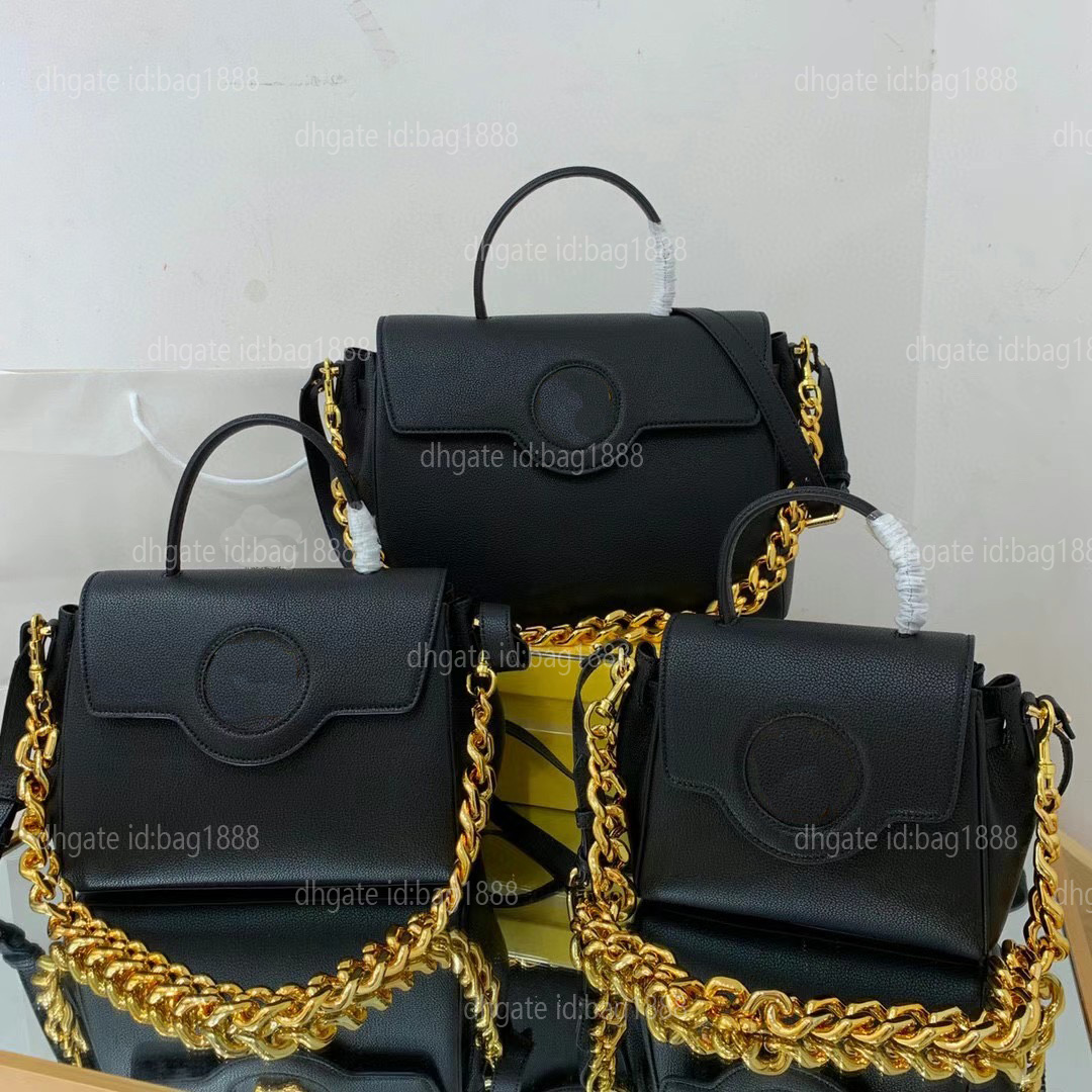 Wholesale Evening bags Three-dimensional head luxurys designers handbags 2021 top leather material kill letter style design gift bag shoulder, Customize
Wholesale Evening bags Three-dimensional head luxurys designers handbags 2021 top leather material kill letter style design gift bag shoulder, Customize