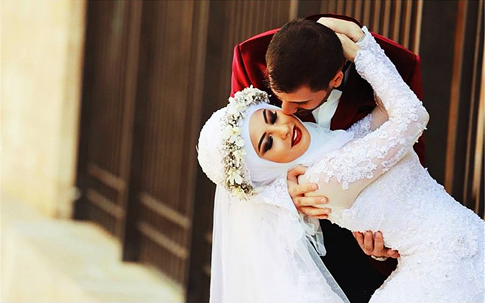 Modest Islamic Mermaid Wedding Dress With Detachable Train illusion Long Sleeve Lace Appliques Beaded Muslim Bridal Gowns 2021 Spring Summer Bride For