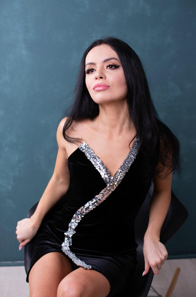 One Shoulder Black Velvet Cocktail Dresses Sequines Side Split Women Birthday Party Mini Dress Customise vestido de novia