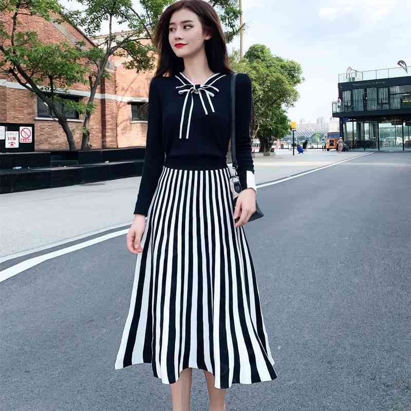 Knit Two Piece Set Fall O-neck Long Sleeve Pullover Sweater + Striped High Waist A-line Midi Skirt Suit 2piece Set Women 210515