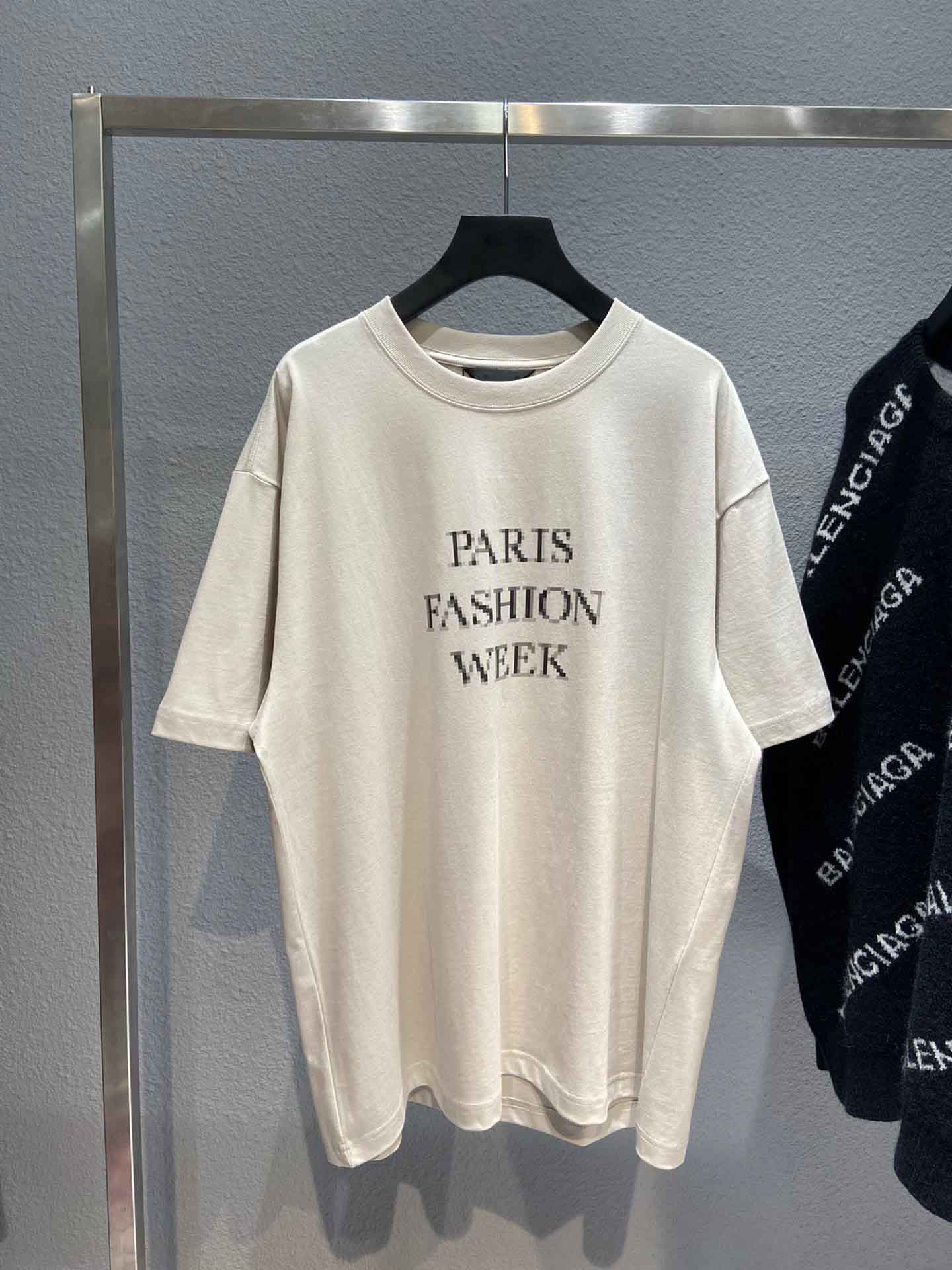 2021ss spring and summer new high grade cotton printing short sleeve round neck panel T-Shirt Size: m-l-xl-xxl-xxxl Color: black white 24q
2021ss spring and summer new high grade cotton printing short sleeve round neck panel T-Shirt Size: m-l-xl-xxl-xxxl Color: black white 24q