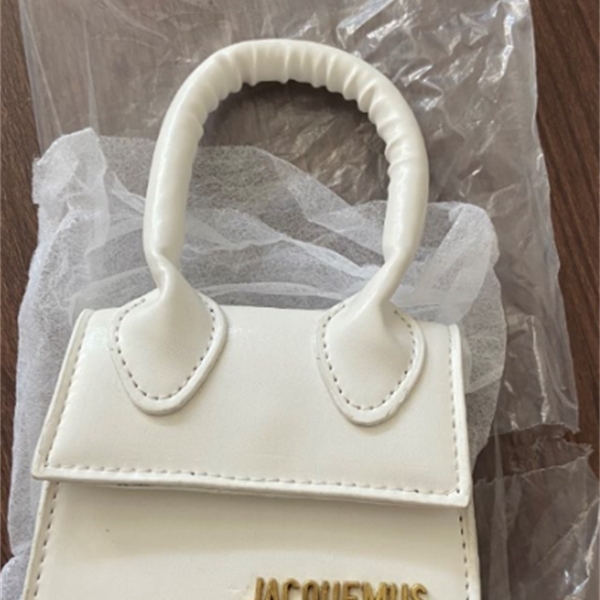 Luxury DesignerJacq Mini Purses Handbags for Women 2021 Crossbody Bag Famous Brand Totes Hand Bags crocodile pattern C0416
Luxury DesignerJacq Mini Purses Handbags for Women 2021 Crossbody Bag Famous Brand Totes Hand Bags crocodile pattern C0416